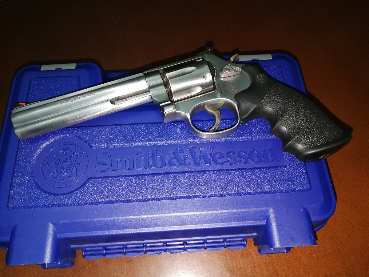 Revolver Smith Wesson 357 Magnum 686