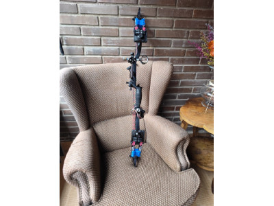 Arco de poleas PSE Phenom XT y accesorios