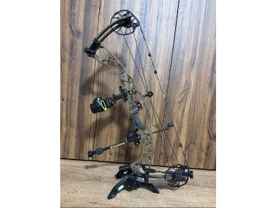 Arco Hoyt Alpha X 33