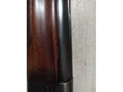 Escopeta semiautomática Benelli 121 SL