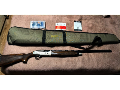Beretta A400 Upland en perfecto estado + 5 polichoques