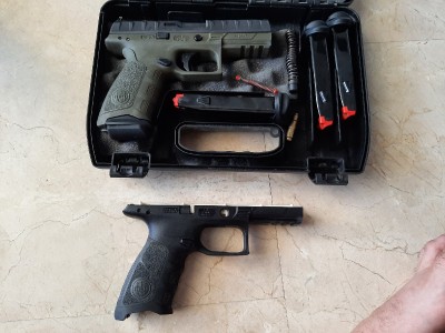 Pistola Beretta APX 9mm