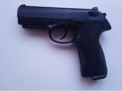 Beretta px4 Storm co2