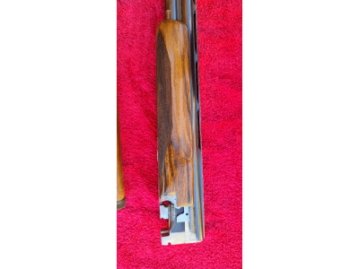 Browning  B25 
