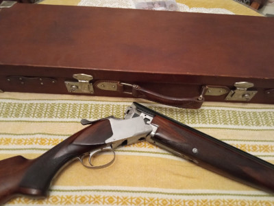 Browning b25