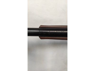CARABINA ANSCHUTZ  CL 22 LONG RIFLE DE CERROJO  Y CARGADOR