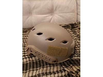 Casco de airsoft