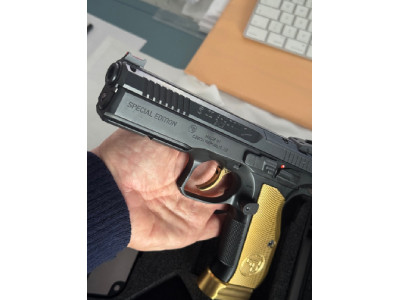 CZ Shadow 2 Gold Digger Luger Limited Edition
