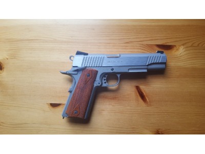 Colt 1911 CO2 Full Metal Blowback Airsoft