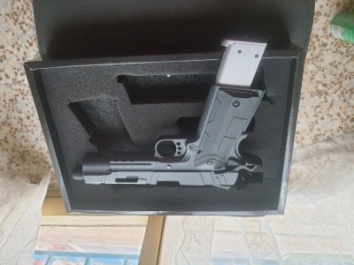 Pistola Colt 1911 Amado Rossi 