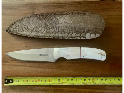 Cuchillo Tinus Beukes SouthAfrica