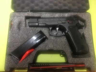CZ 85 COMBAT 9mm + KIT DEL 22LR