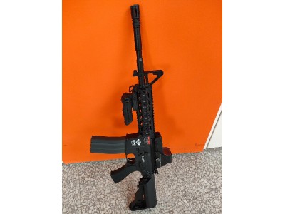 Equipo Airsoft, varias réplicas