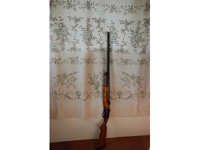 Escopeta de corredera Winchester 1300