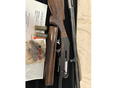 Escopeta Benelli Centro 12