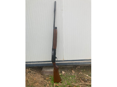 Escopeta Benelli Modelo SAUT