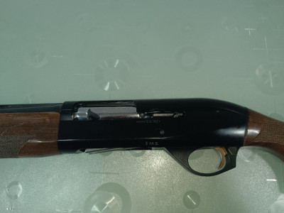 Escopeta Benelli Montefeltro para zurdos