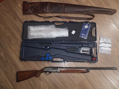 Beretta AL 391 Urika + Linterna y funda