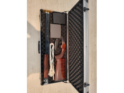 Escopeta Browning 725