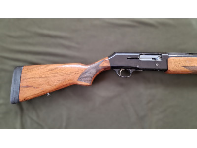 Escopeta Browning B-80-SL