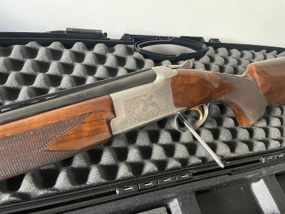 Browning B525 