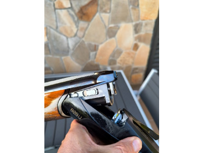 Benelli 828 U