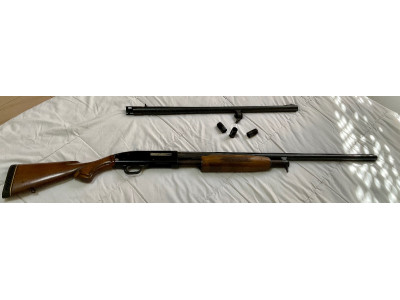 Escopeta corredera Mossberg