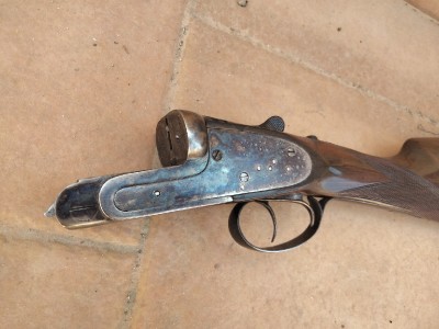 Escopeta paralela de caza Víctor Sarasqueta del calibre 12