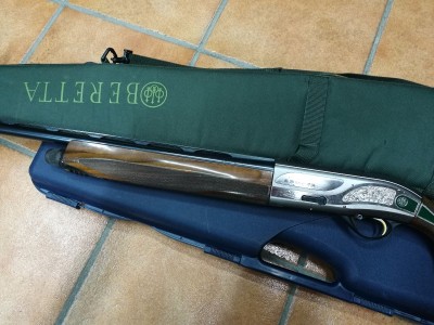 Escopeta repetidora Beretta modelo AL391 Teknys Gold