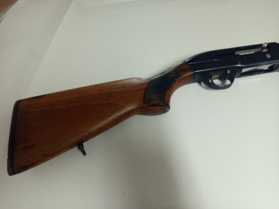 Escopeta Repetidora Breda