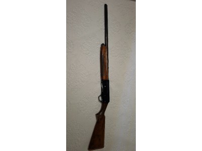 Escopeta repetidora Franchi-Llama calibre 12 muy ligera