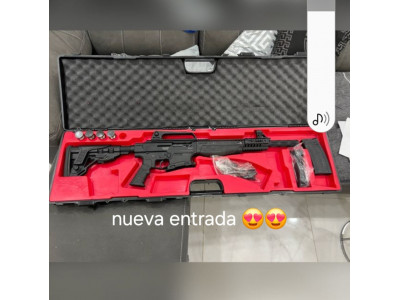 Escopeta Semiautomática Tipo AR-15