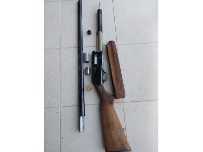 Escopeta semiautomática Browning B80 SL calibre