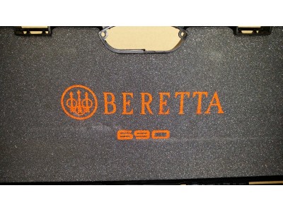 ESCOPETA SUPERPUESTA BERETTA 690 BLACK EDITION TRAP CULATA REGULABLE