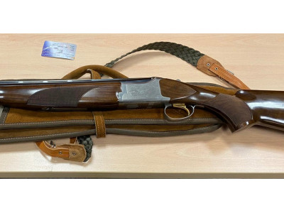 Escopeta superpuesta BROWNING B525