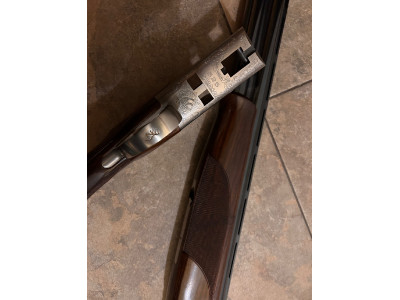 Escopeta superpuesta BROWNING B525