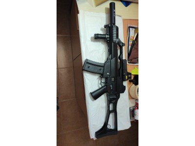 JG G36C totalmente modificada