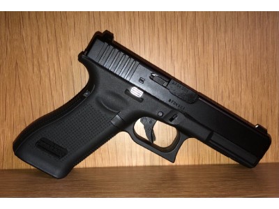 Pistola de airsoft Glock 17 Gen 5 GBB (VFC) Umarex