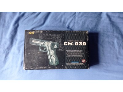 Glock 18 Eléctrica Cyma CM 0.30