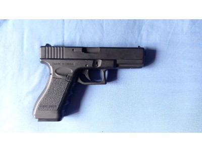 Glock 18 Eléctrica Cyma CM 0.30