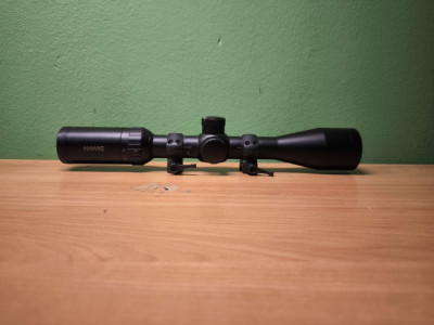 Hawke Vantage 3-9x40 con monturas Recknagel de palomilla