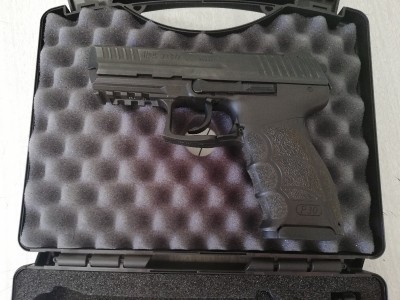 Pistola HK P30 + funda Vega Holster VKDS8