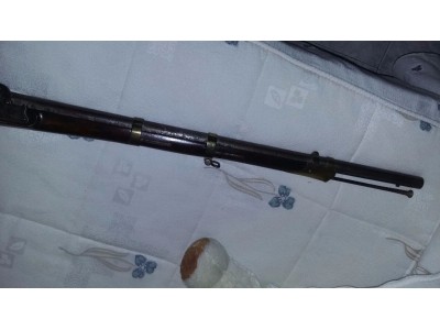 Rifle de avancarga Zabala del año 1952 con corona de España