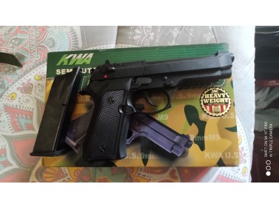 KWA Beretta FS92 airsoft