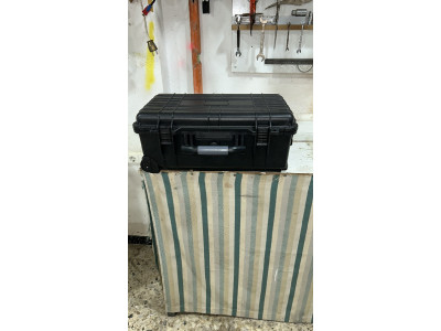 MALETA CON ACCESORIOS