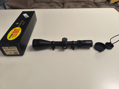 Nikon Monarch 2,5 10x50
