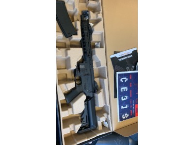 M4 Specna Arms + Pistola Hi Capa