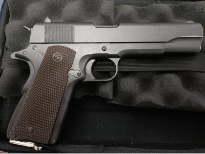 Pistola 1911 KWC Full Metal CO2 4,5mm