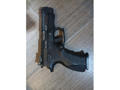 Pistola 9mm Grand Power