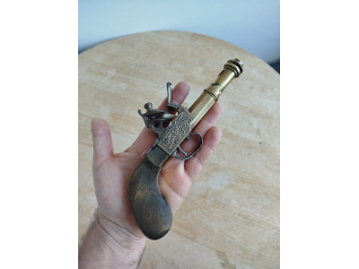 Pistola antigua 1790